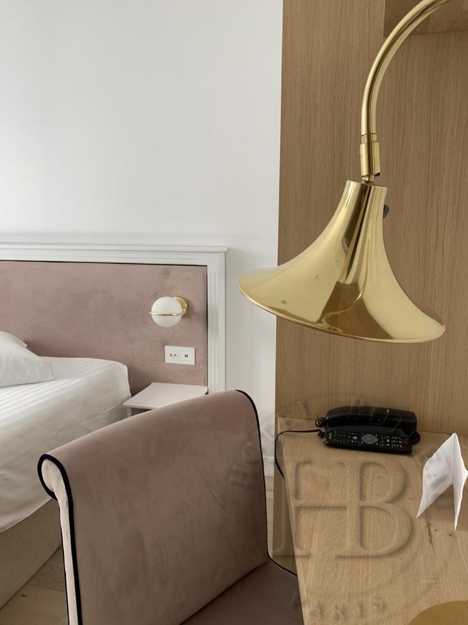 Hotel Boileau Paris Exteriör bild